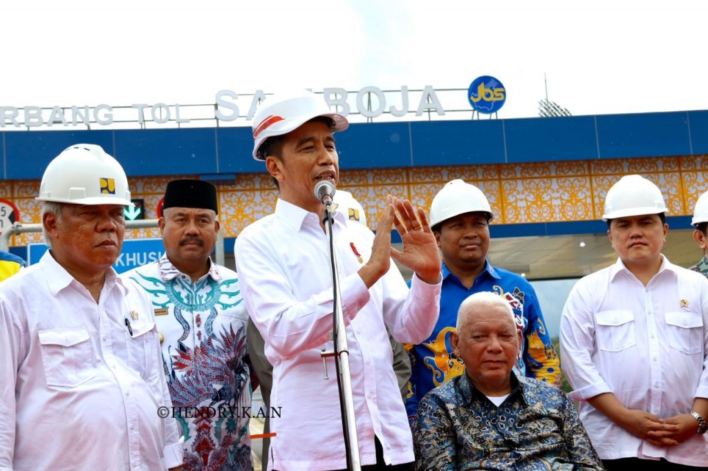 Presiden Resmikan Tol Pertama Di Kalimantan