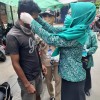 PKK Gebrak Masker Di Hari Kemerdekaan, Bagikan 64.604 Masker di Kota Samarinda