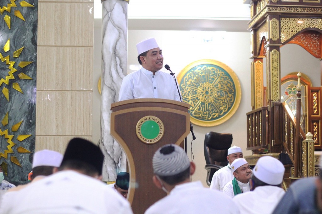 Isra Miraj di Masjid Pelita Agung, Wali Kota Restui Kegiatan Masyarakat dan Ekonomi Sesuai Prokes