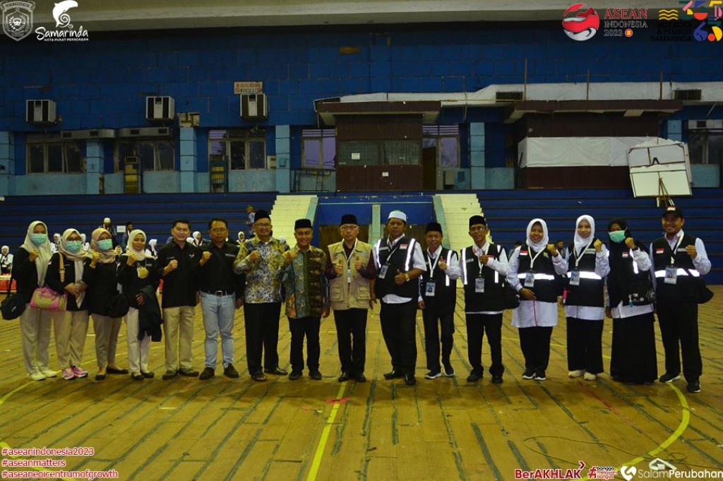 Rombongan Pertama Jamaah Asal Samarinda Berangkat ke Asrama Haji
