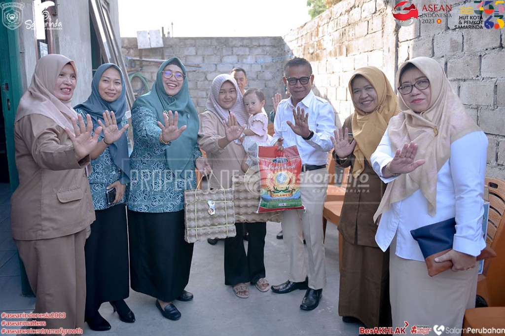 TWAP dan TP PKK Kota Samarinda Berikan Bantuan Guna Menurunkan Angka Stunting