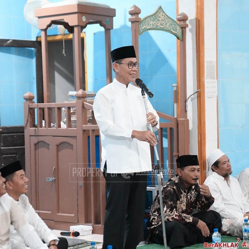 Safari Ramadhan di Bukuan, Wawali Bukber Jamaah di Masjid Sirotun Naja