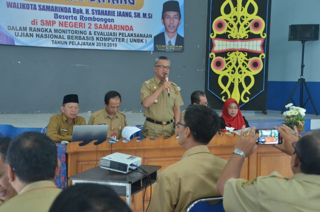 Monitoring UNBK, Jaang Doakan Siswa Lulus