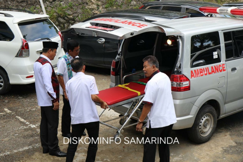 Respon Cepat No Darurat 112,  Ambulans Siaga di Command Center