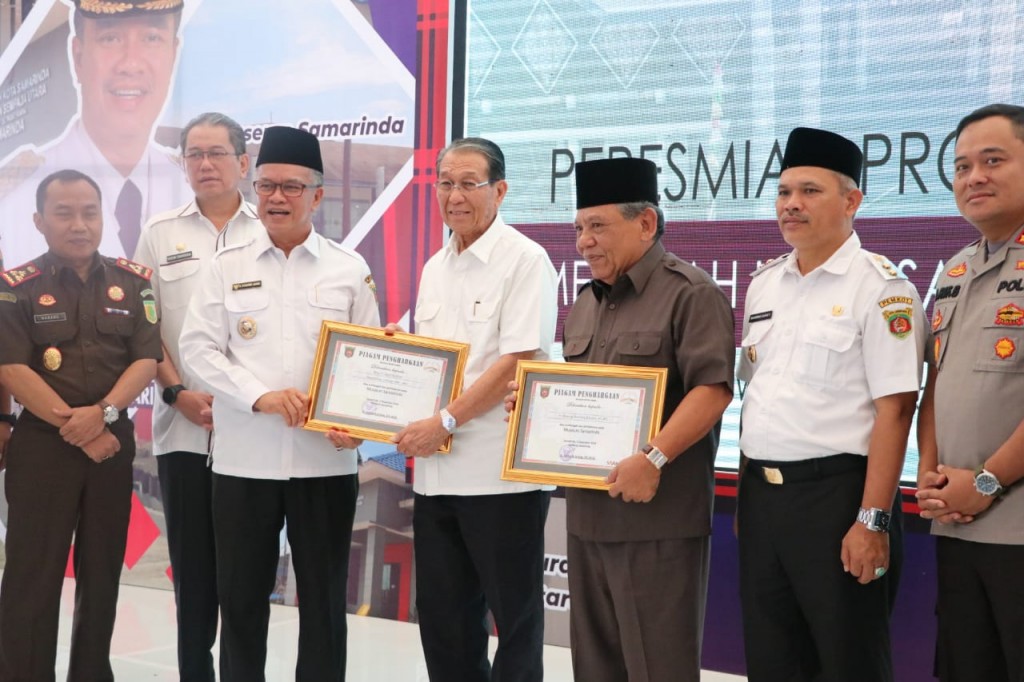 Resmikan Proyek Fisik Pemkot, Walikota Minta Kepsek SD dan SMP Wajibkan Kunjugan Belajar ke Museum Samarinda