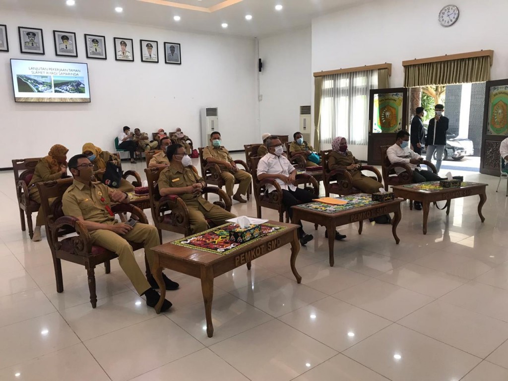 Ingin Tinggalkan Legasi Bagi Kota, Jaang Minta Taman Slamet Riyadi Selesai Bulan Depan