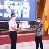 Terima Penghargaan Nasional, Andi Harun Pesan Jangan Terlena