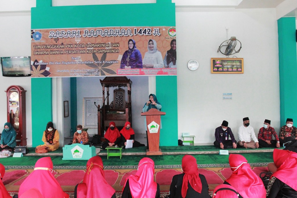 Rinda Wahyuni: Jangan Buang Sampah ke Sungai