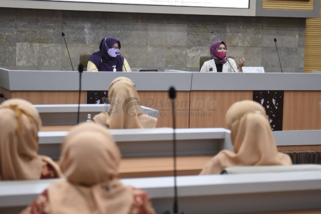 DWP Samarinda Gelar Seminar Pendidikan Literasi Era Digital