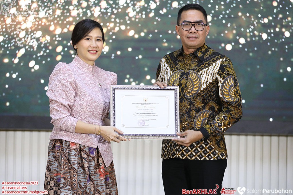 Sabet Predikat Nindya, Kota Samarinda Raih Penghargaan Kota Layak Anak Tahun 2025