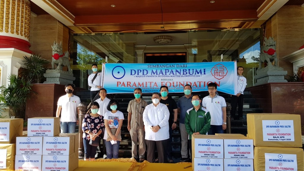 Walikota Apresiasi Bantuan Untuk Tim Medis Dari Komunitas Tionghoa dan Umat Budha