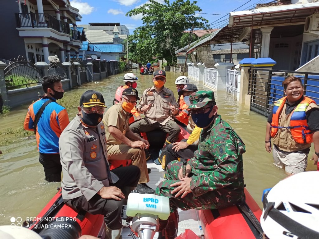 Kembali Jaang Tinjau Korban Banjir Hingga Posko dan Dapur Umum