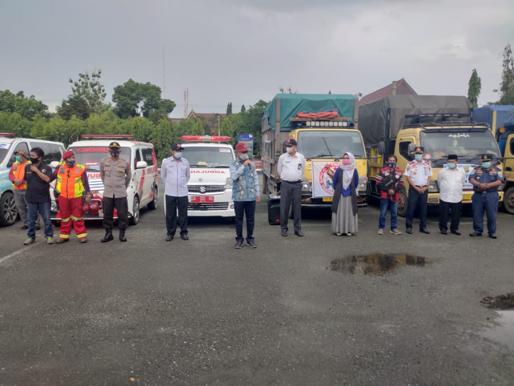 Wali Kota Samarinda Lepas Bantuan Untuk Korban Bencana Banjir di Kalimantan Selatan