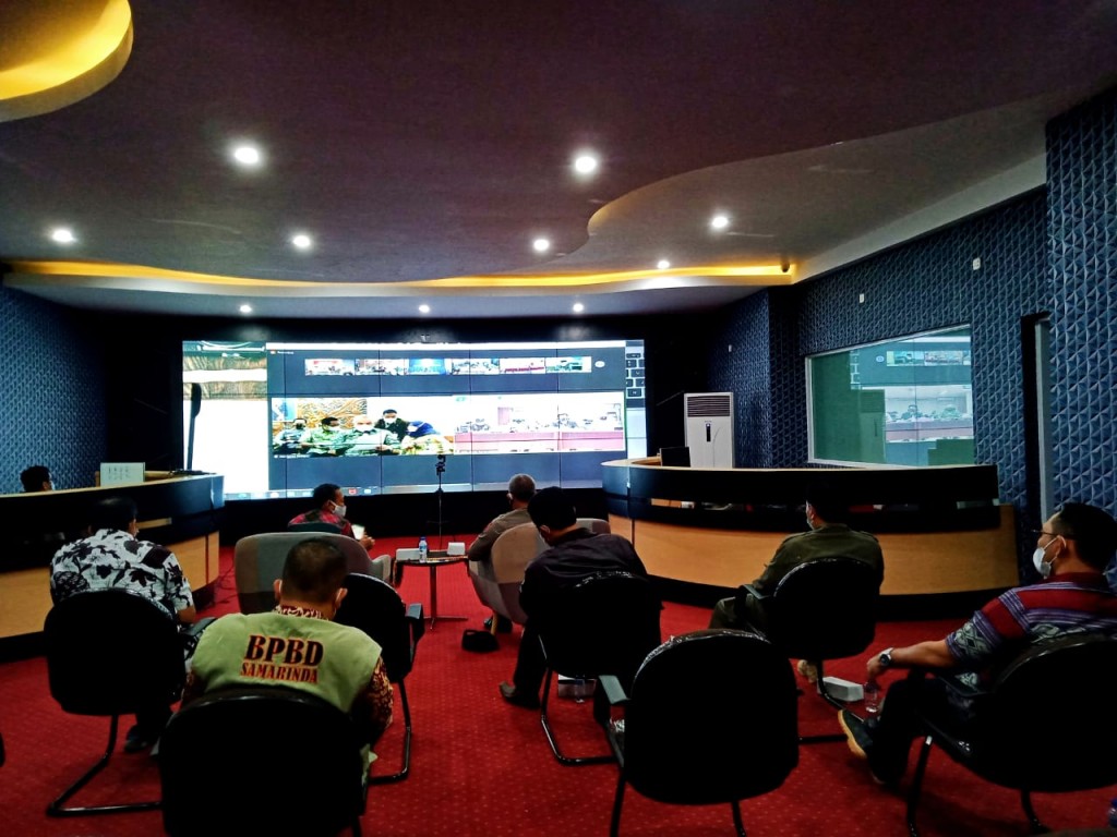 Gubernur Kaltim Instruksikan Warga Cukup di Rumah Aja Selama Sepekan