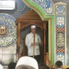 Wali Kota Khatib di Gang Keramat, Ajak Jemaah Saling Bermanfaat antar Sesama