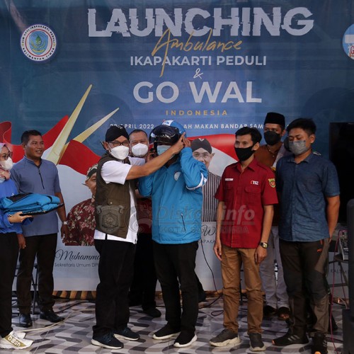 Launching Go Wal, Wawali ‘Ngurir’ Antar Paket Sembako Ikapakarti Peduli