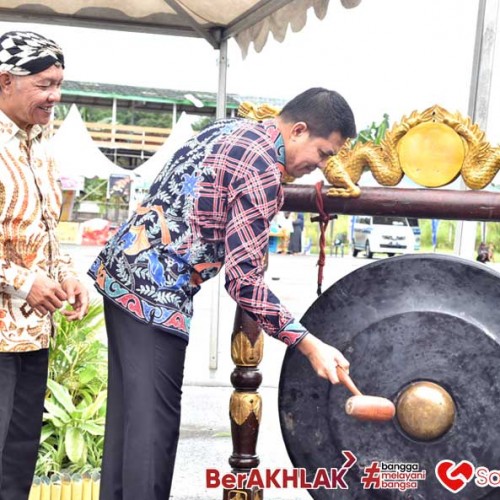 Hadir Dalam HUT Ikapakarti Kaltim, Wali Kota Samarinda Buka Pameran UMKM dan Gelar Budaya