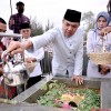 Wali Kota Samarinda dan Wakil Wali Kota Samarinda Ziarah ke Makam Anang Hasyim dan Nusyirwan Ismail