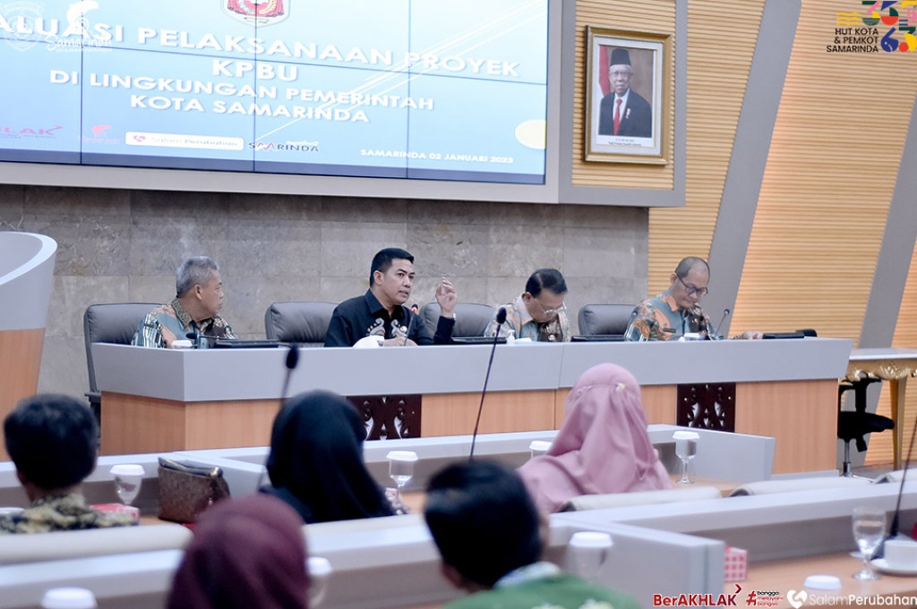 Rapat Evaluasi KPBU, Wali Kota Bahas Empat Proyek Bersama OPD Terkait