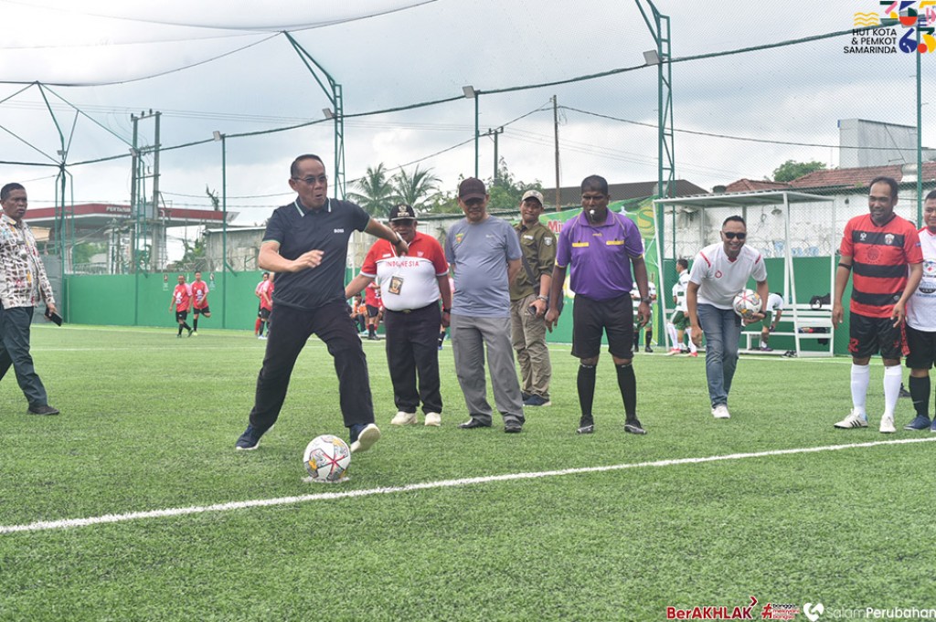 Wawali Samarinda Rusmadi Buka Turnamen Mini Soccer Walikota Cup
