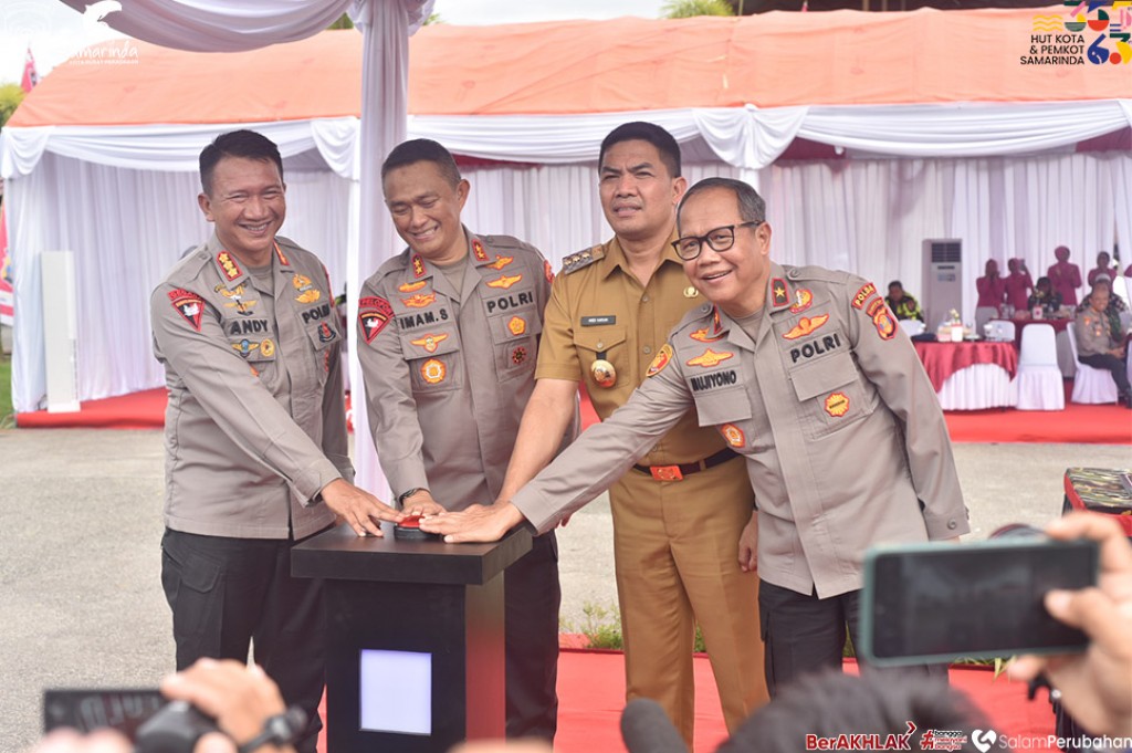 Wali Kota Samarinda Andi Harun Beri Tower Latihan Brimob Batalyon B