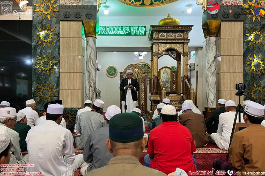 Shalat Ied di Masjid Agung, Wali Kota Ajak Doakan 567 Jamaah Haji Samarinda Diberikan Kemudahan Jalankan Ibadah Haji