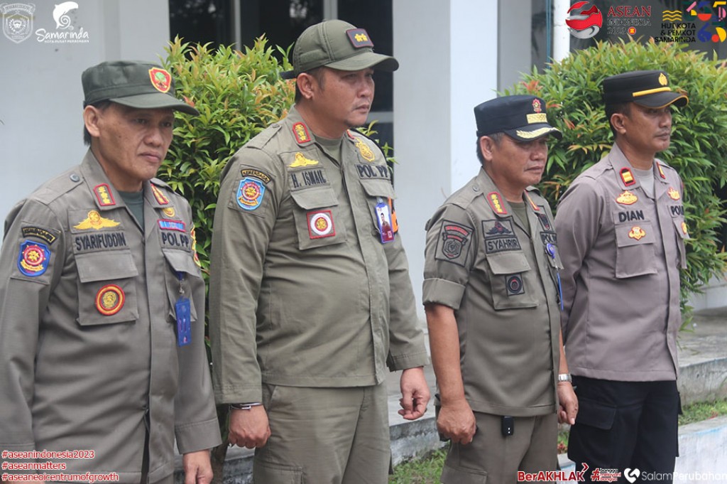 Satpol PP Bersama TNI/Polri Giat Lakukan Pengawasan serta Pendampingan Pembangunan Terowongan Samarinda Ilir