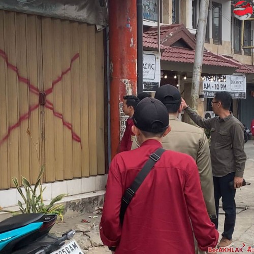 Kerahkan Petugas, Pemkot Samarinda Kembali Bongkar Ruko di Jalan Panglima Batur