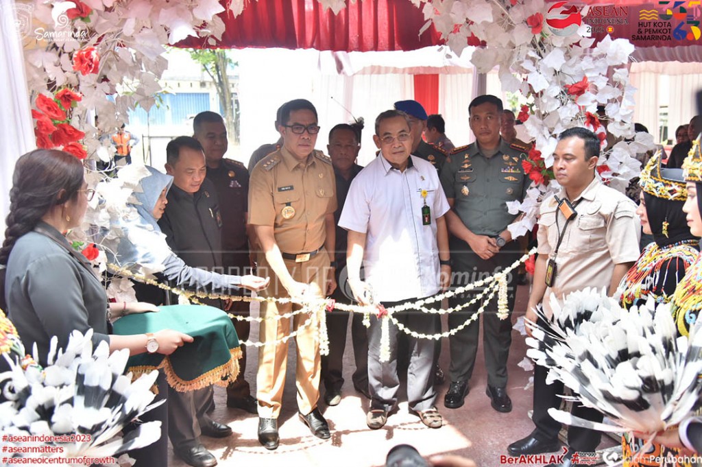 Andi Harun Resmikan Ruang Tunggu Sidang Pengadilan Negeri Samarinda