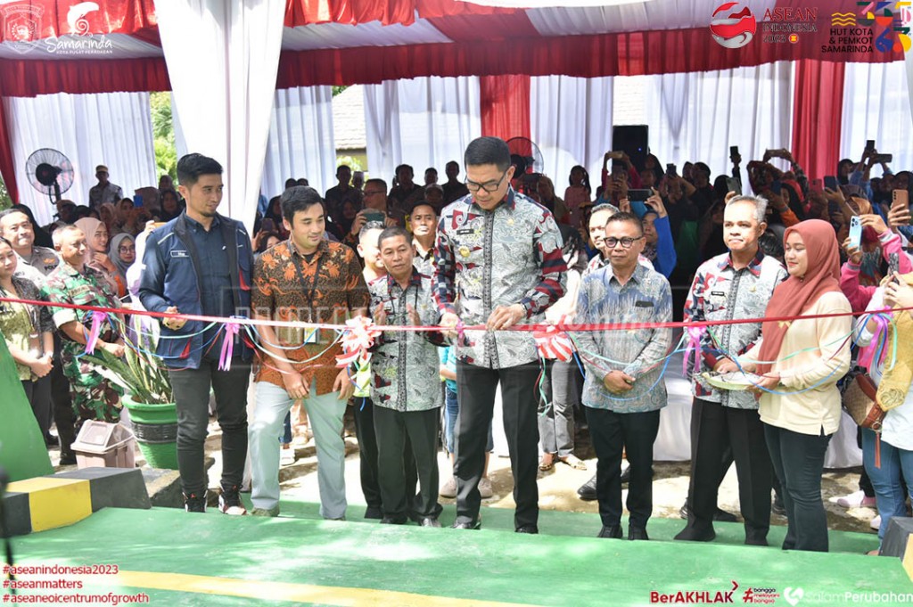 Andi Harun Resmikan "Taman Lalu Lintas" di Kel. Karang Anyar Samarinda