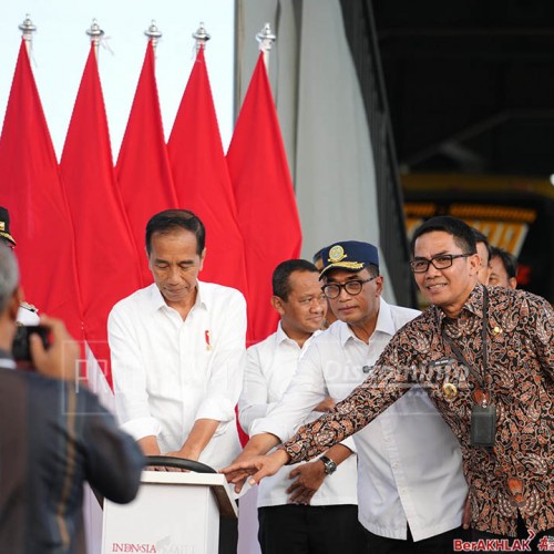 Wali Kota Andi Harun Dampingi Presiden Joko Widodo Resmikan Terminal Samarinda Seberang