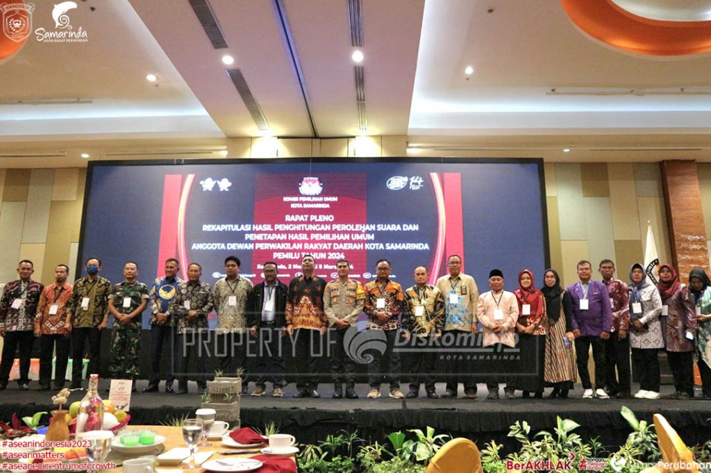 Malam Pembukaan Rapat Pleno Rekapitulasi tingkat Kota Samarinda, Ketua KPU Serukan Kekompakan