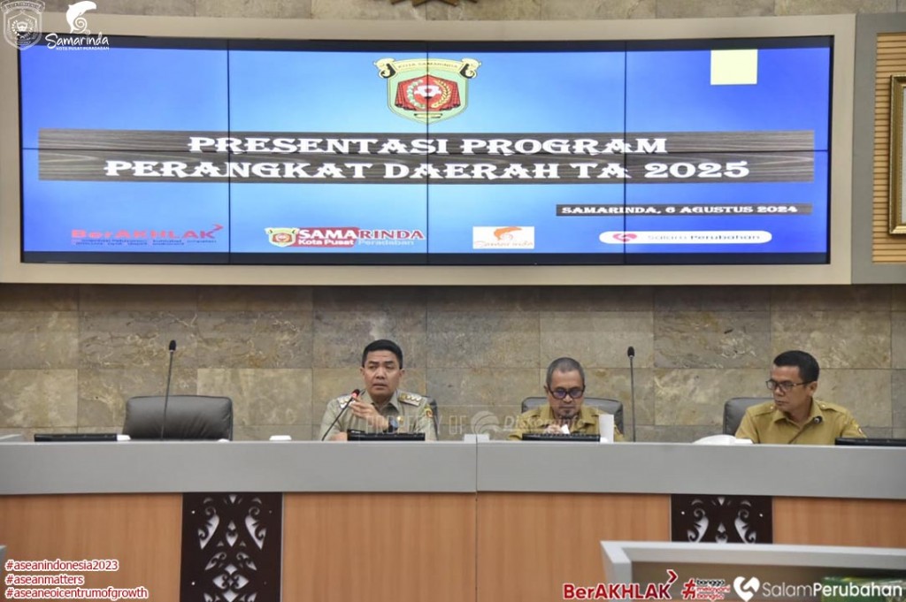 Andi Harun Dengarkan Presentasi OPD Tentang Program Tahun 2025