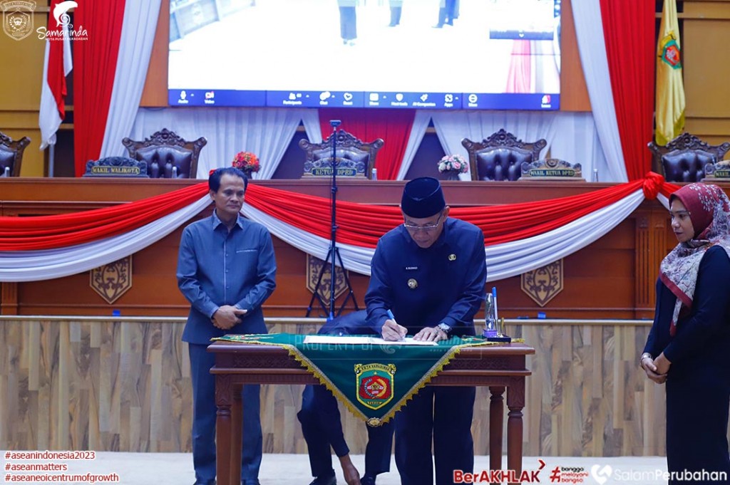 11 Raperda untuk Tahun 2025 Ditetapkan Lewat Sidang Paripurna DPRD Samarinda