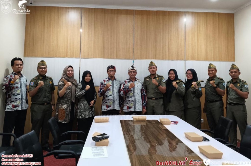 Bahas Peningkatan Efektivitas Penggunaan Media Sosial, Satpol PP Pemerintah Kota Bontang Kunjungi Diskominfo Kota Samarinda