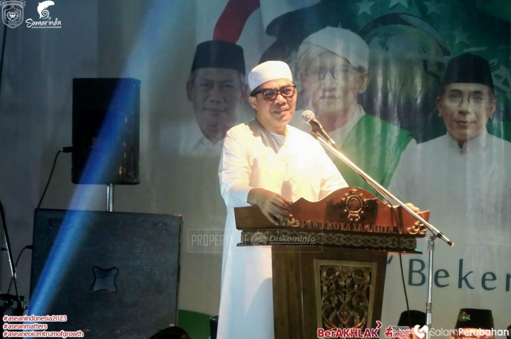 Wali Kota Andi Harun Tandatangani Prasasti Gedung NU Center Pada Peringatan 102 Tahun Nahdlatul Ulama