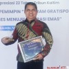 Kadis Kominfo Wakili Wali Kota Terima Apresiasi dari Tribun Kaltim